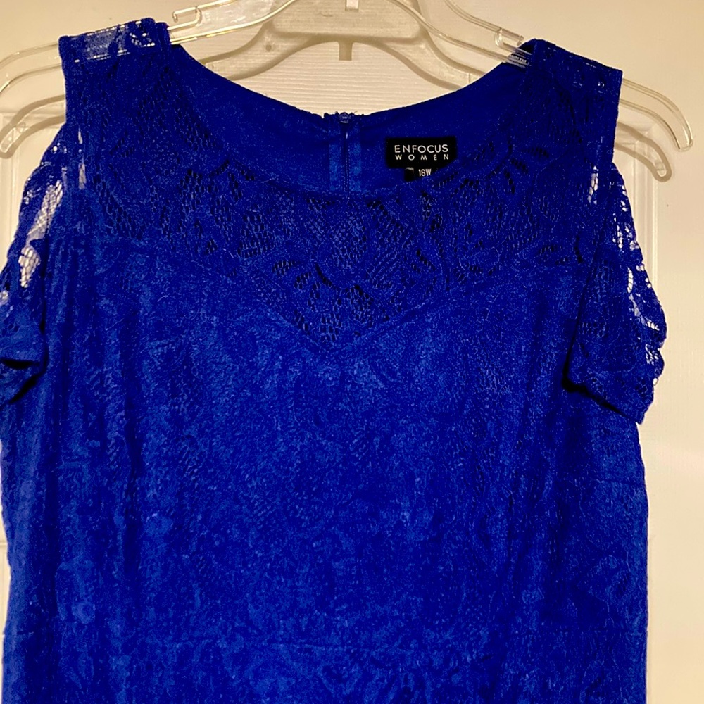 Enfocus Woman Lace Maxi Dress